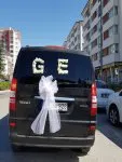 Çiçekçi - Papatya harfli çift çiçekli gelin arabası 